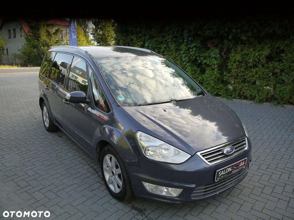 Ford Galaxy 2.0 TDCi Ambiente - 3