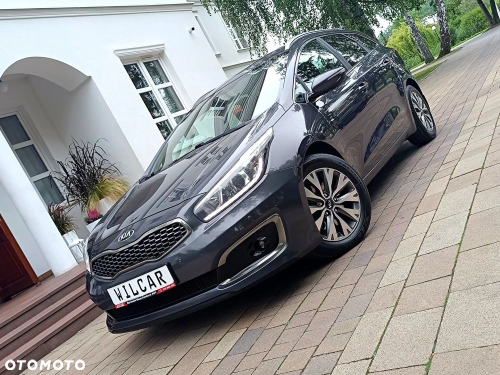 Kia Ceed 1.6 CRDi 136 DCT ISG Platinum Edition - 6