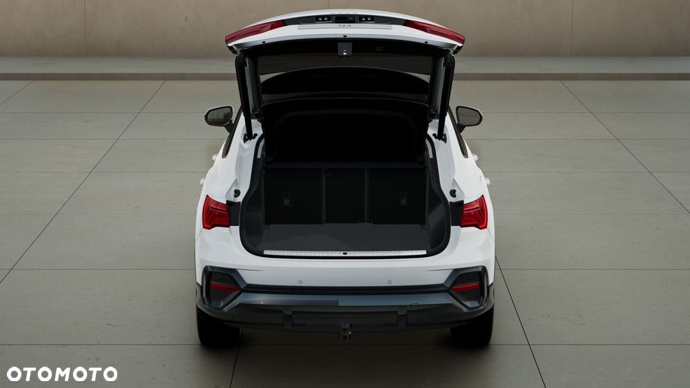 Audi Q3 Sportback - 6