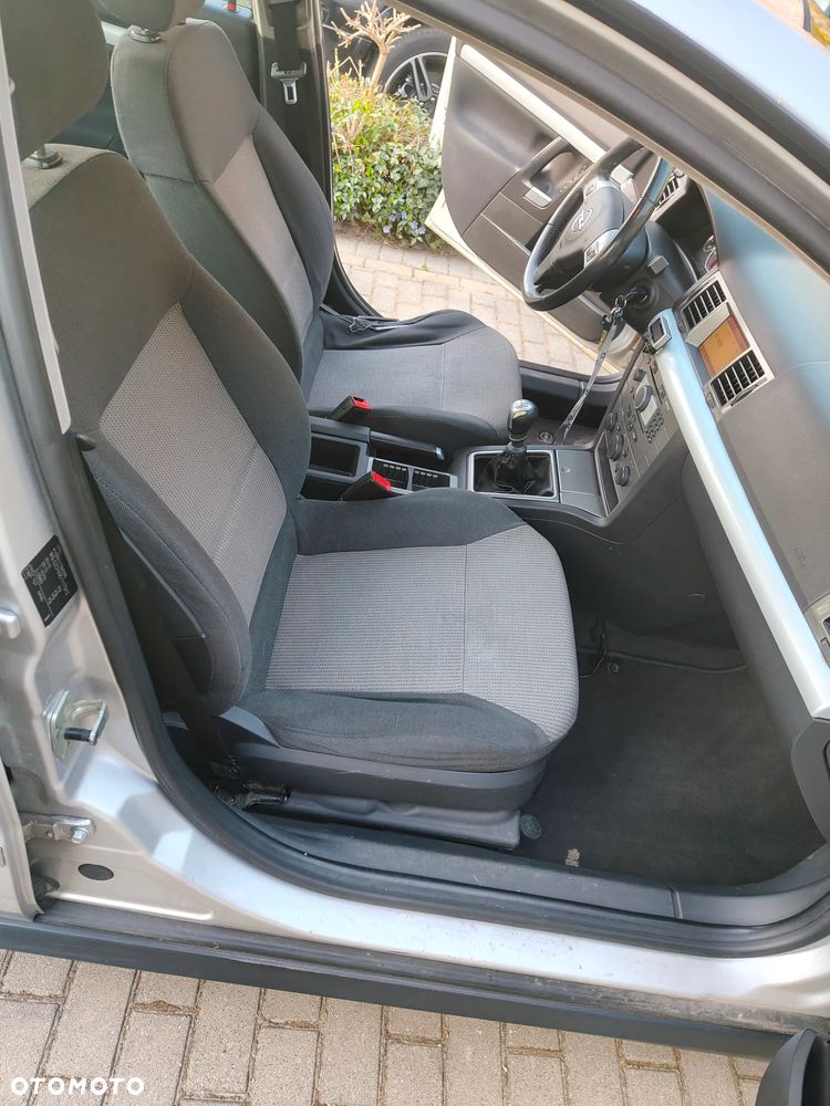 Opel Vectra 1.9 CDTI Elegance - 2