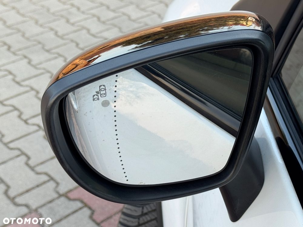 Renault Captur ENERGY TCe 120 EDC Luxe - 28