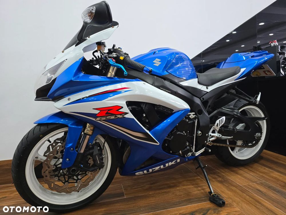 Suzuki GSX-R - 7