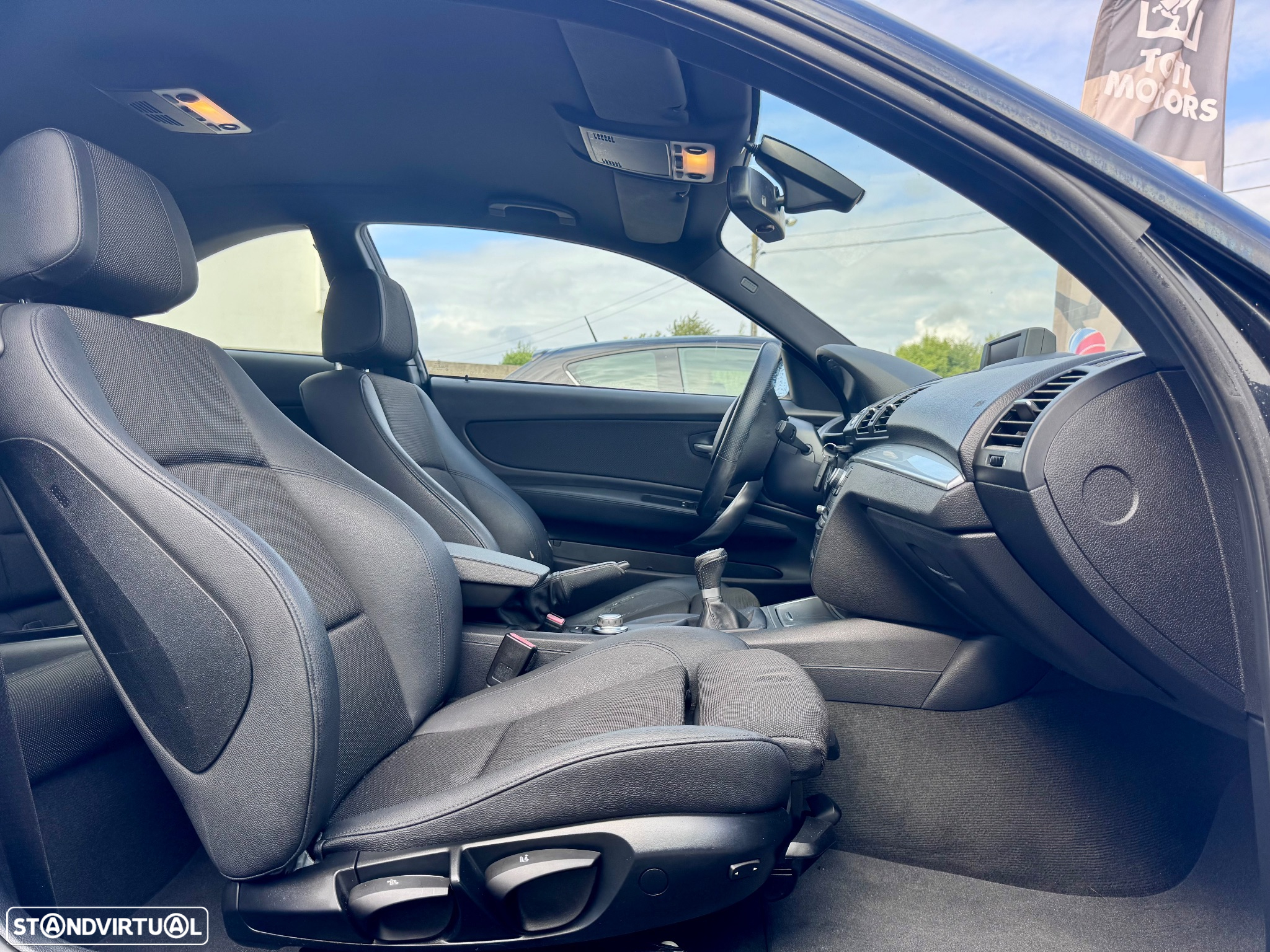 BMW 123 d Cabrio Limited Edition Lifestyle c/ M Sport Pack - 10