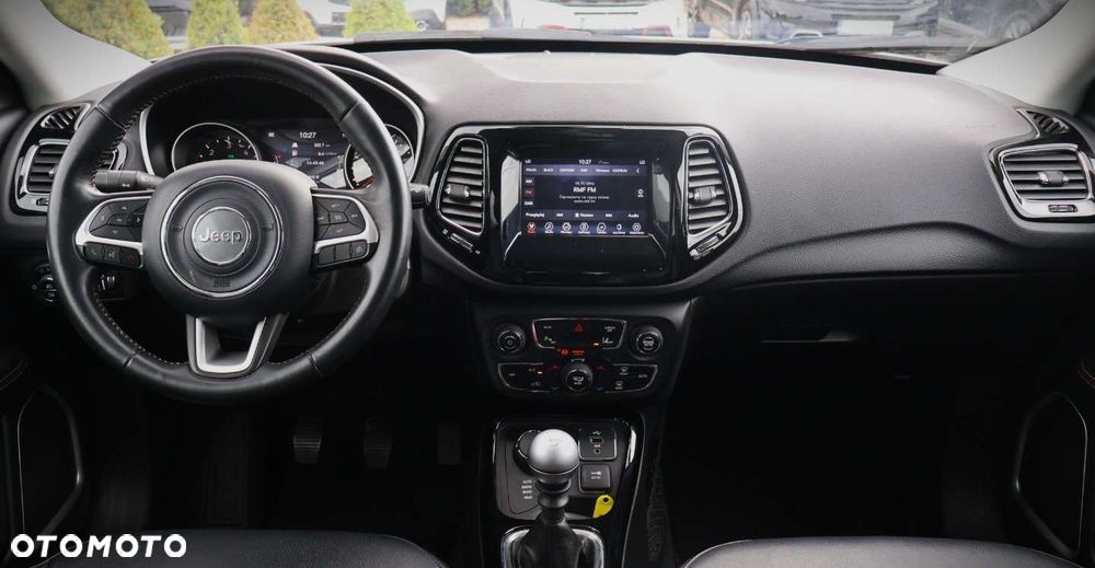 Jeep Compass - 13