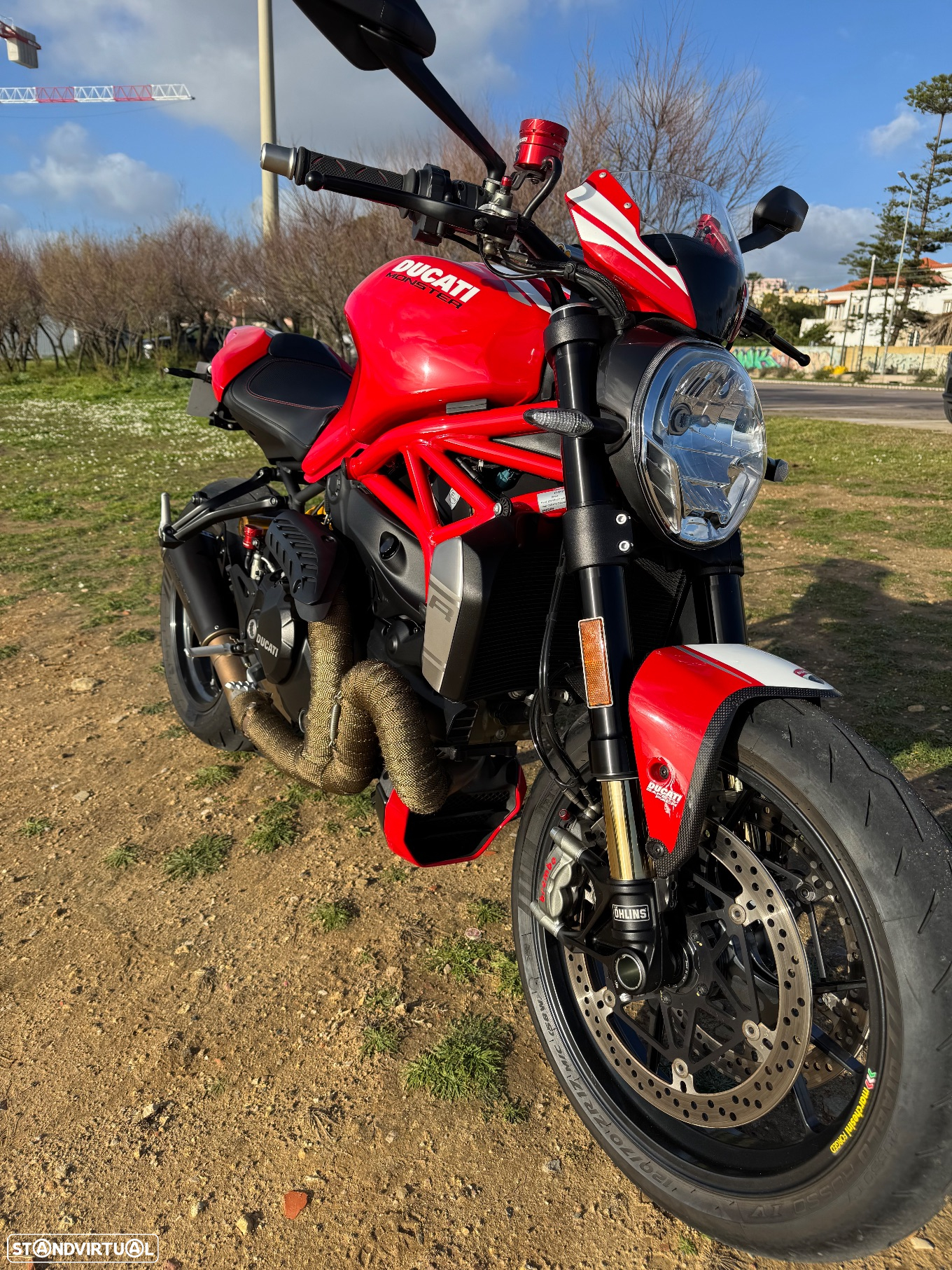 Ducati Monster 1200R - 4