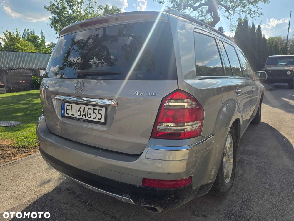 Mercedes-Benz GL - 3
