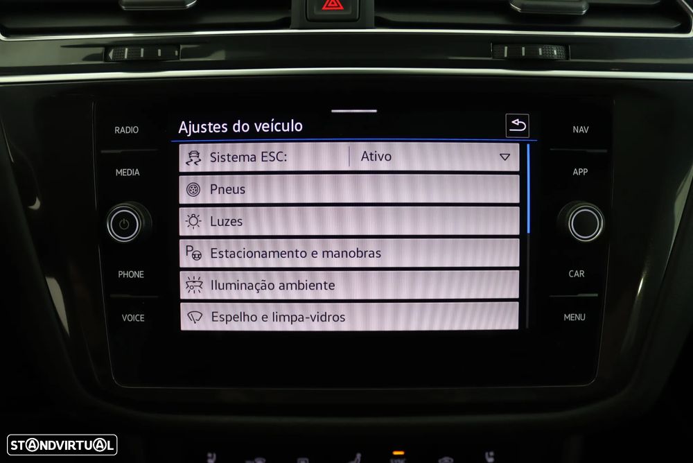 VW Tiguan Allspace 1.5 TSI R-Line DSG - 32