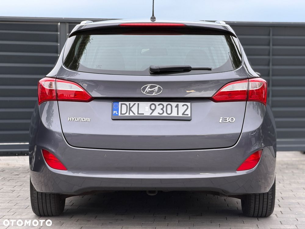 Hyundai i30 1.6 CRDi Premium - 8