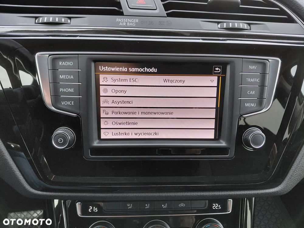 Volkswagen Touran 1.8 TSI (BlueMotion Technology) DSG Highline - 12