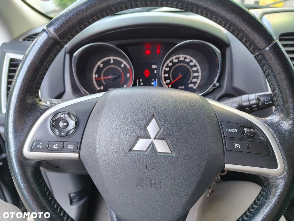 Mitsubishi ASX - 13