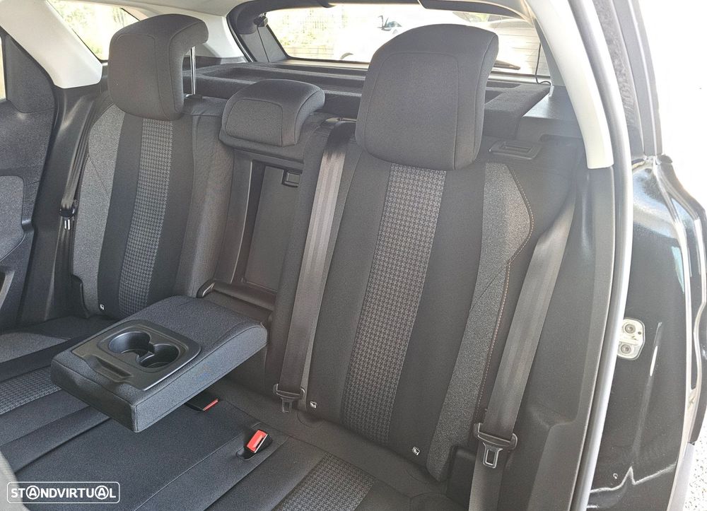 Peugeot 3008 1.6 BlueHDi Active - 12