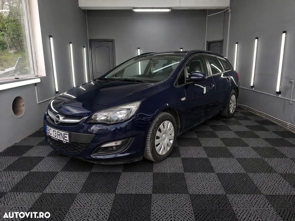 Opel Astra 1.6 CDTI DPF ecoFLEX TourerStart/Stop Edition - 1