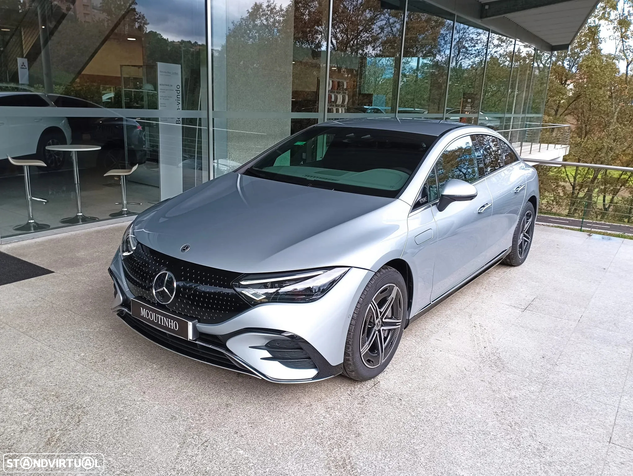 Mercedes-Benz EQE 350 - 2