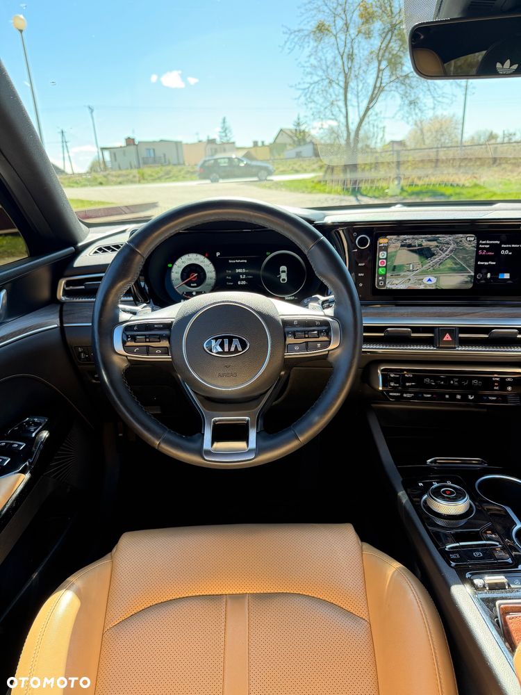 Kia K5 - 16