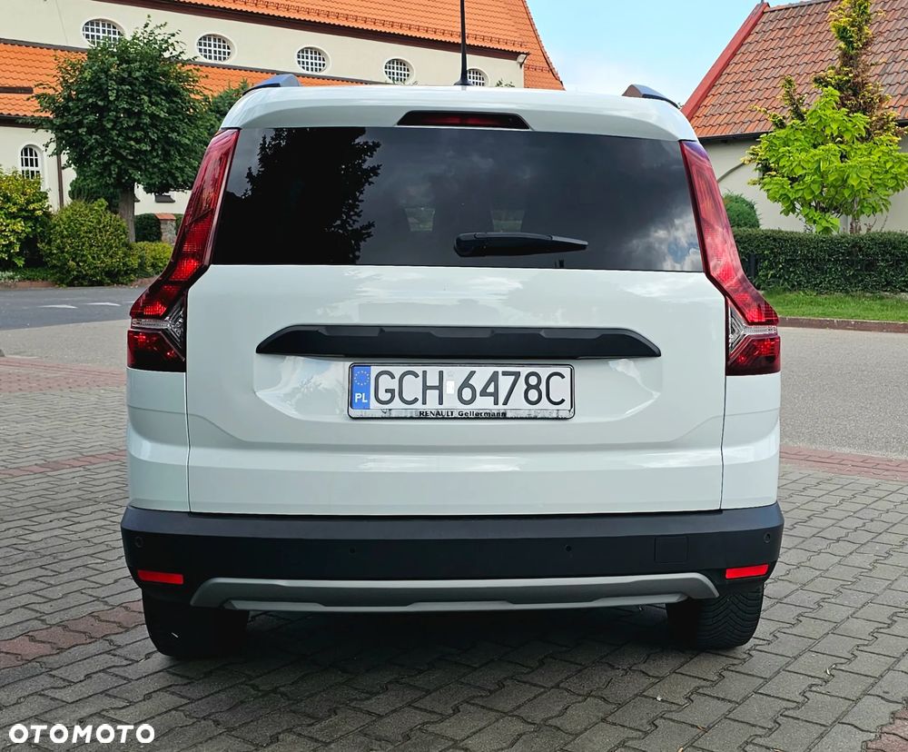 Dacia Jogger TCe 110 Expression - 9