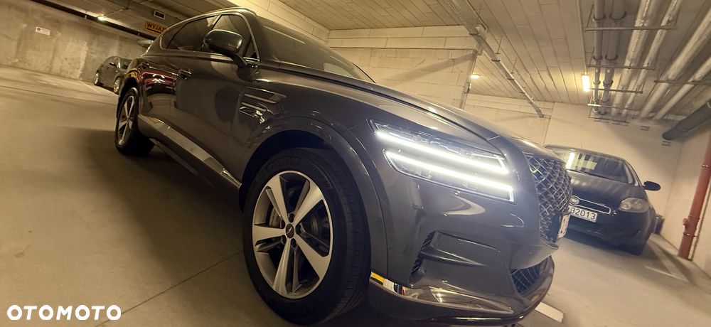 Genesis GV70 - 30