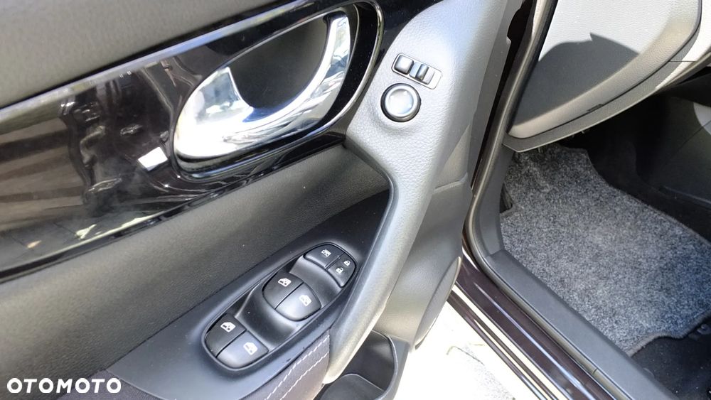 Nissan Qashqai 1.3 DIG-T N-Connecta - 19