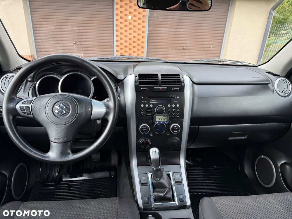 Suzuki Grand Vitara 2.0 Comfort - 7