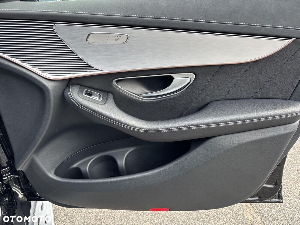 Mercedes-Benz EQC - 19