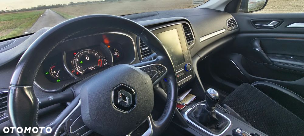 Renault Megane 1.3 TCe FAP Intens - 8