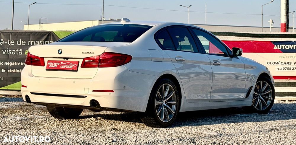 BMW Seria 5 520d Aut. Sport Line - 2