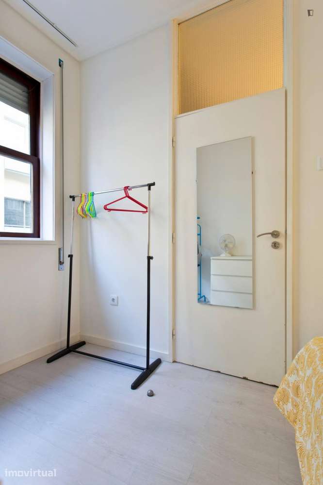 Apartamento com 1 quartos - localizado em Cedofeita Porto - Grande imagem: 4/13