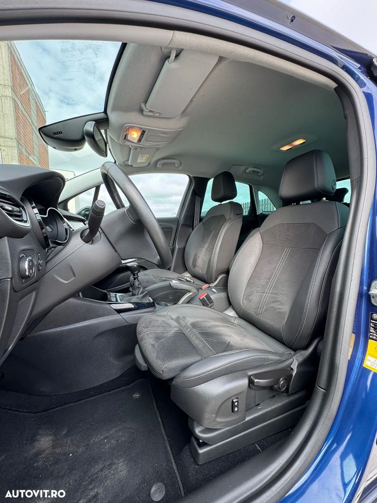 Opel Crossland 1.5 Diesel Ultimate - 14