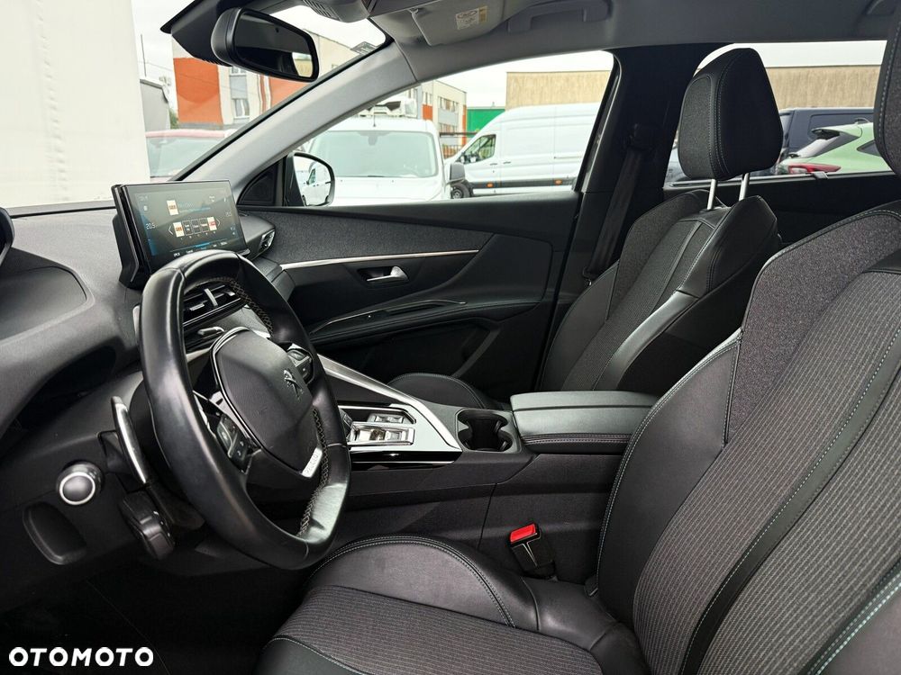 Peugeot 5008 1.2 PureTech Allure S&S EAT8 - 14