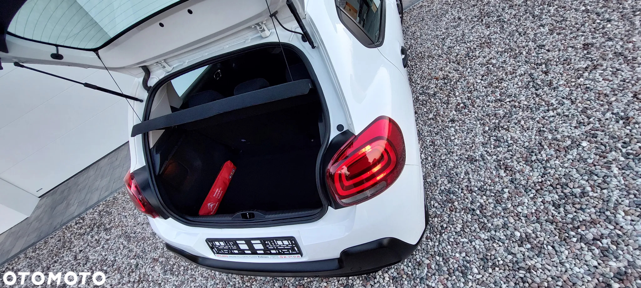 Citroën C3 1.2 PureTech Feel - 25