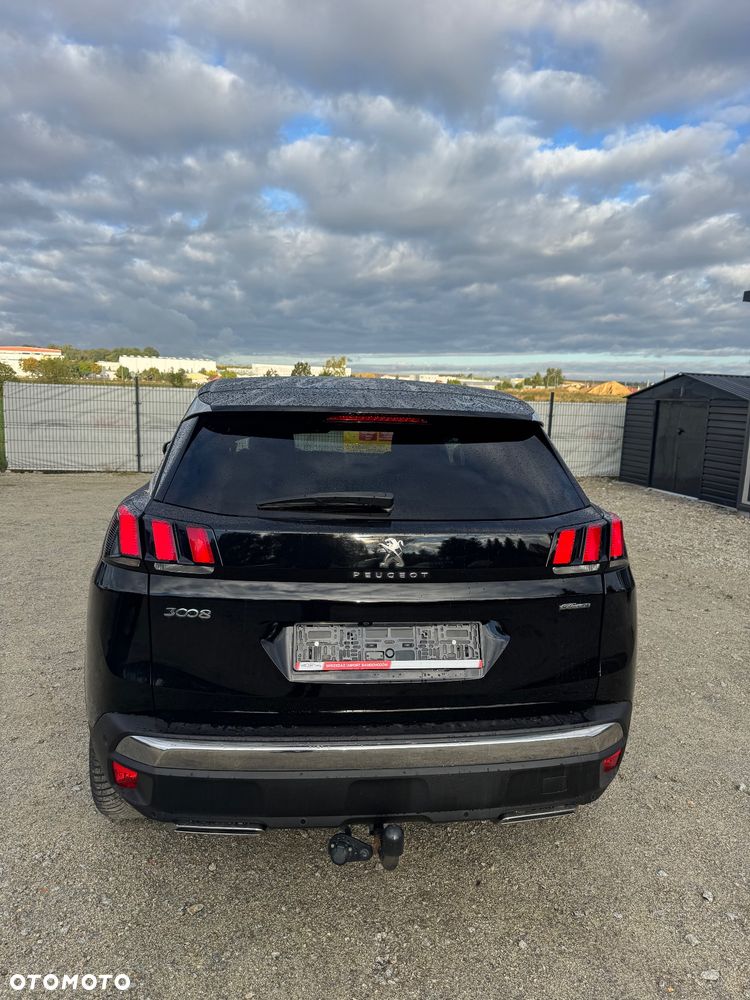 Peugeot 5008 2019 photo 3