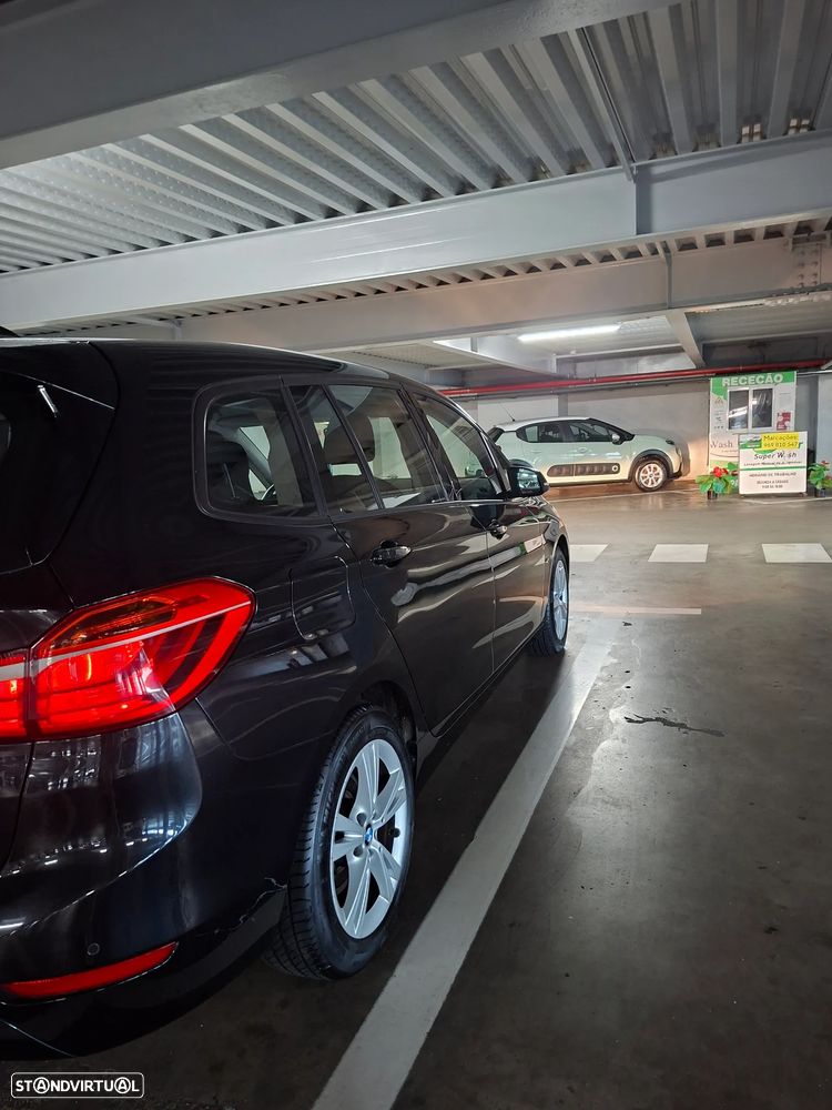 BMW 216 Gran Tourer - 4