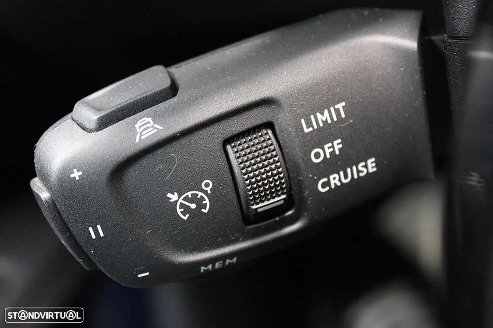 Peugeot 3008 1.2 PureTech GT EAT8 - 20