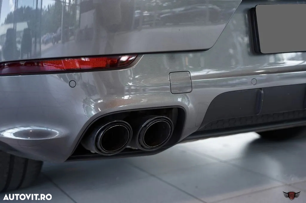 Porsche Cayenne Coupe GTS Tiptronic S - 13