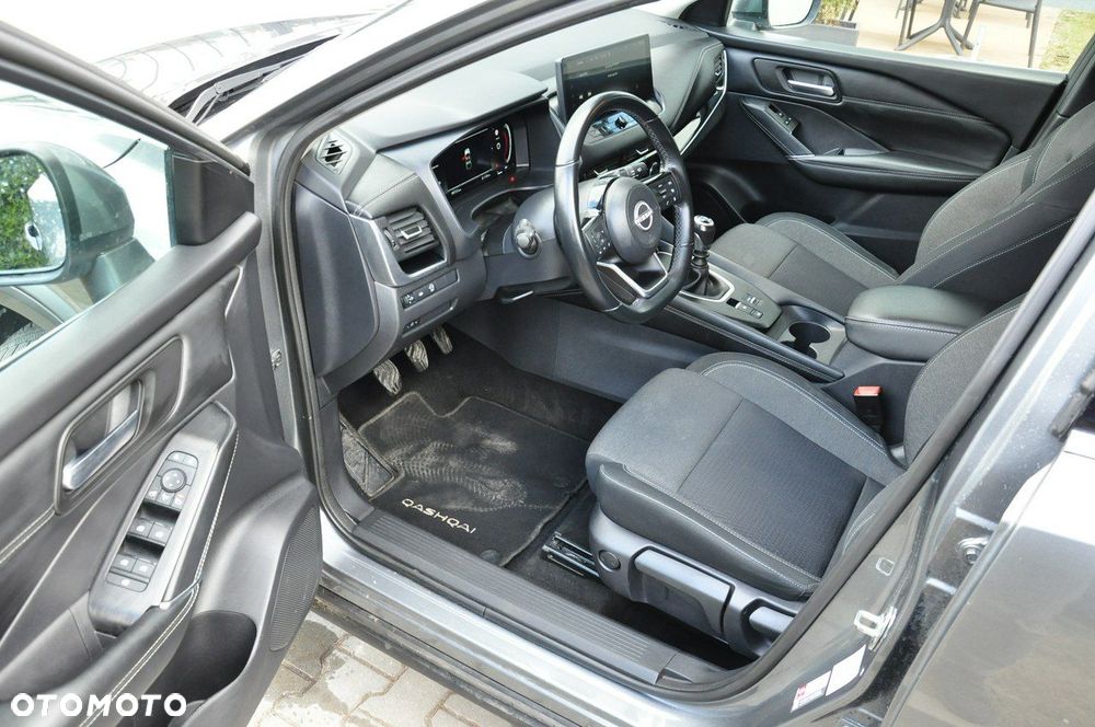 Nissan Qashqai 1.3 DIG-T MHEV N-Connecta - 9