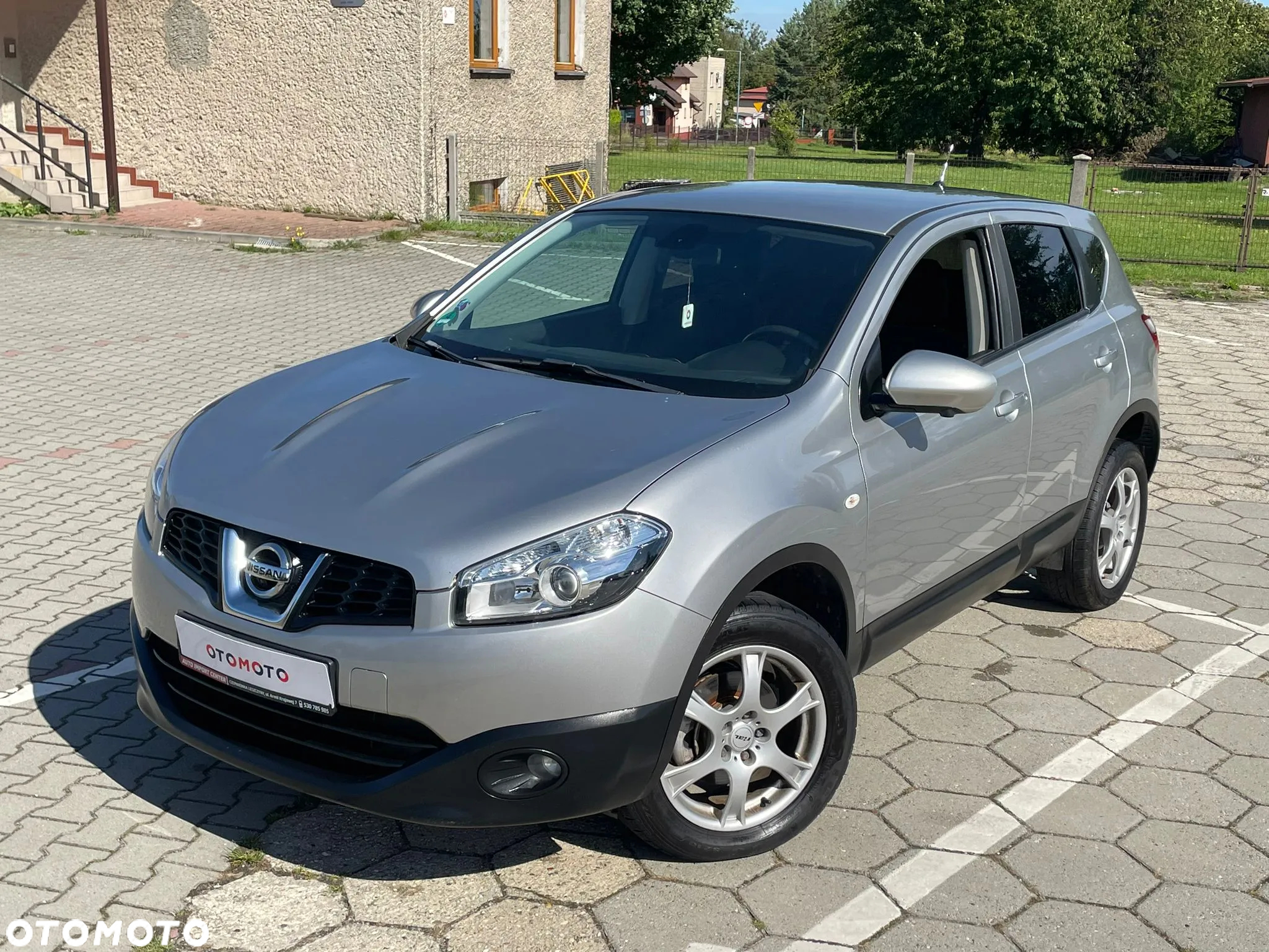 Nissan Qashqai 2.0 4 x 4 visia - 11