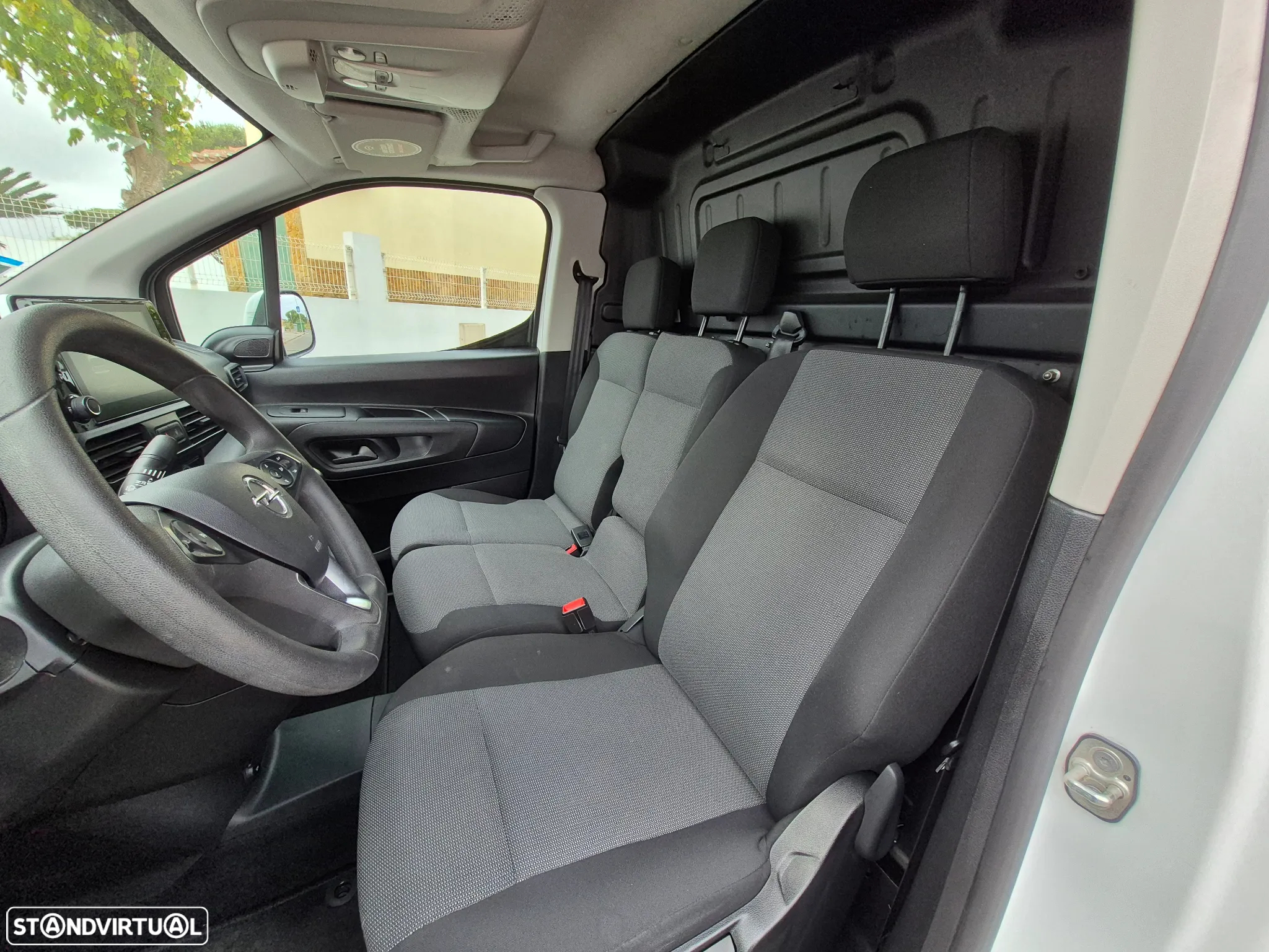 Opel Combo - 2020 | GARANTIA | Poucos KMS - 6