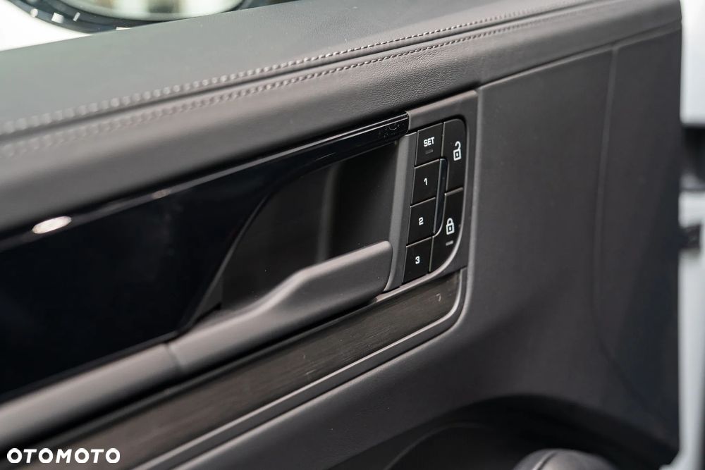 Porsche Cayenne Black Edition - 15