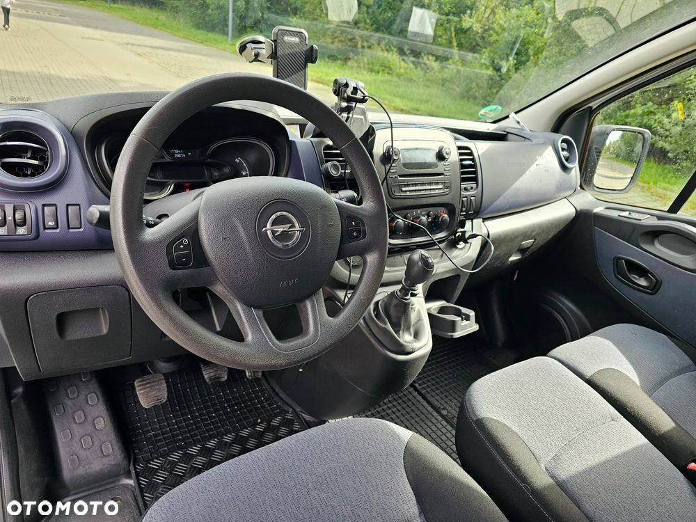 Opel VIVARO L2H2 - 11
