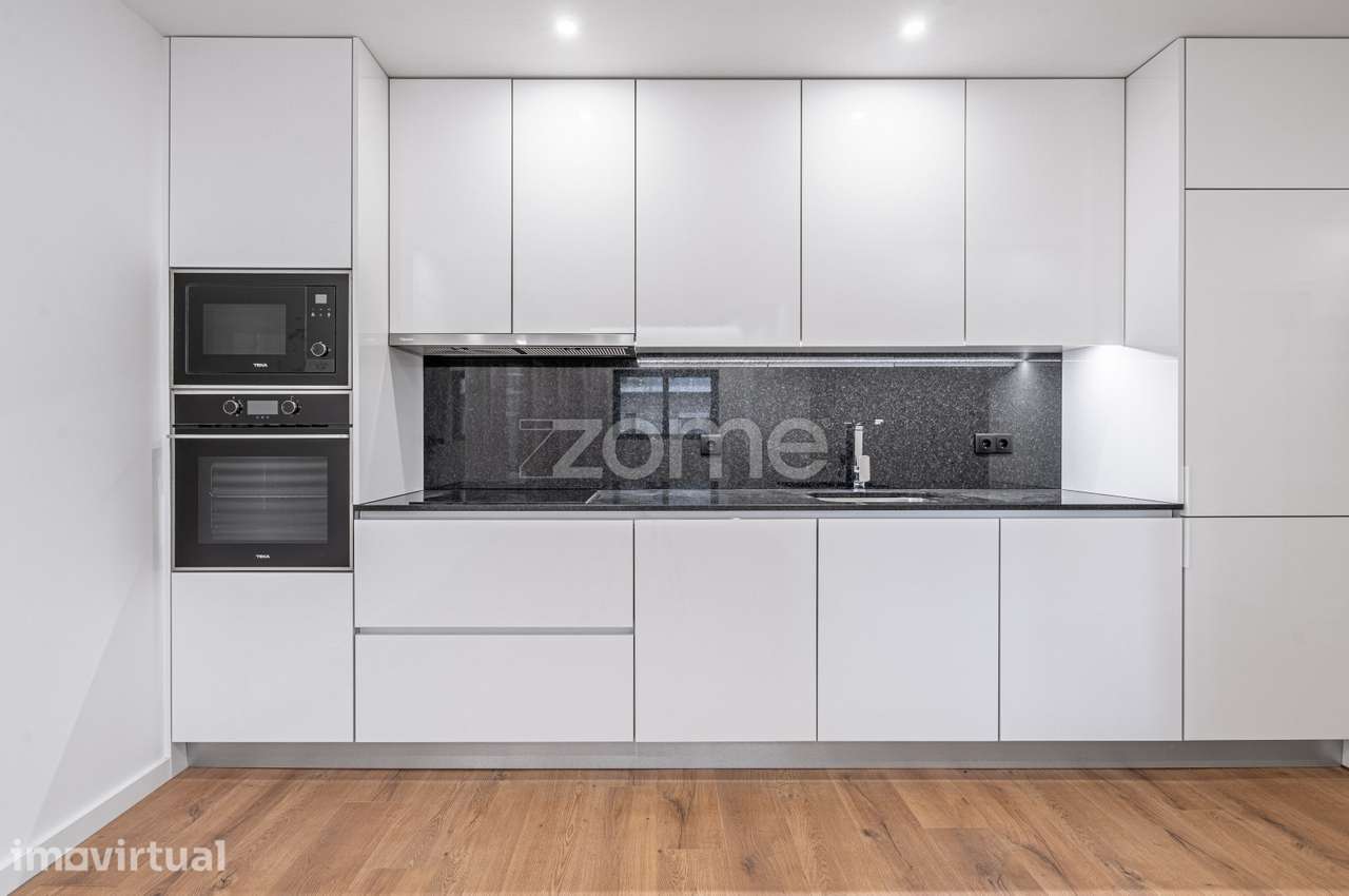 Apartamento T2 Semi-Novo em Ponte de lima - Grande imagem: 3/23