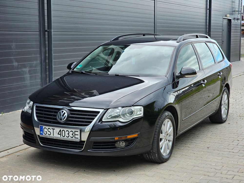 Volkswagen Passat 1.9 TDI DPF Sportline - 9