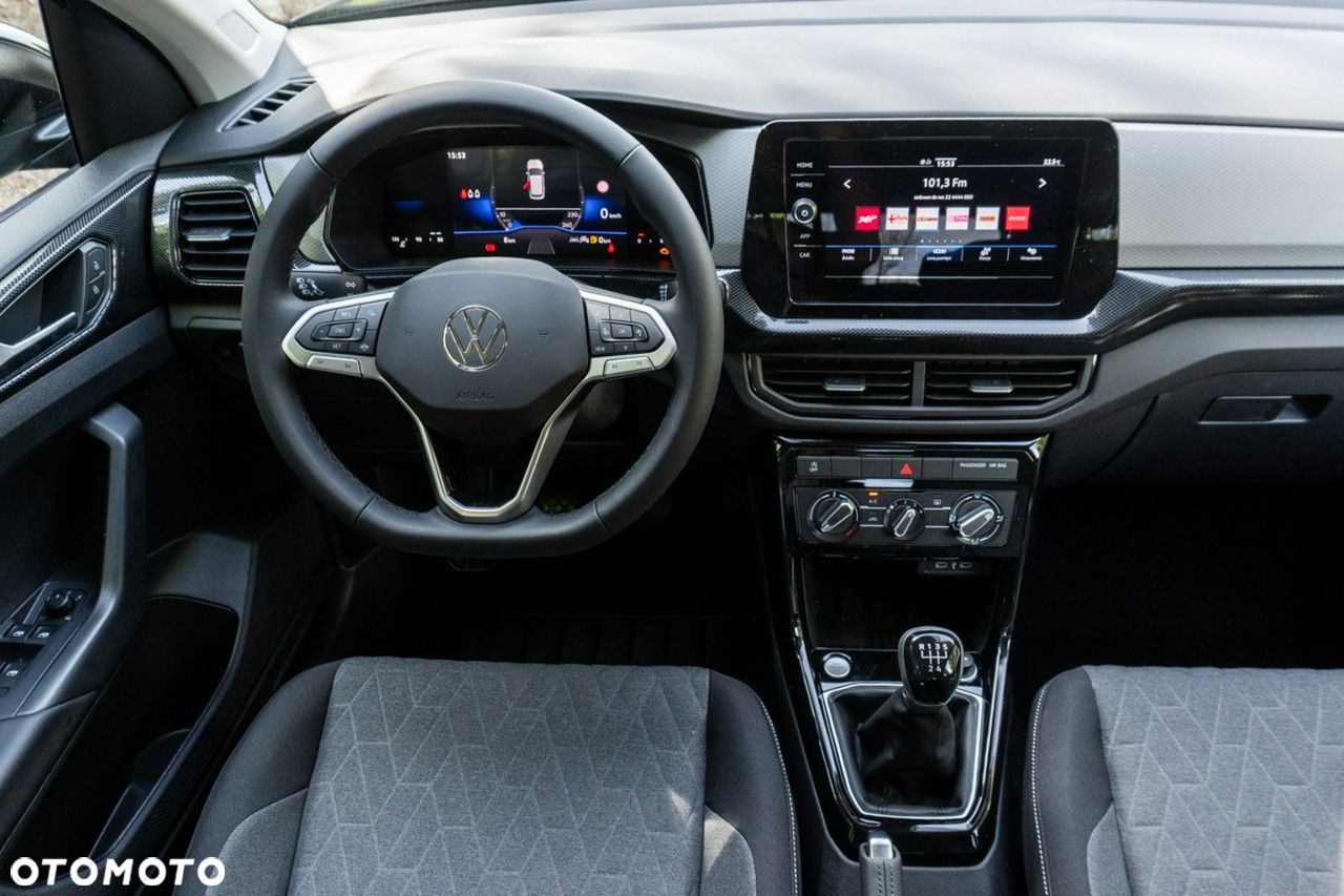 Volkswagen T-Cross - 16