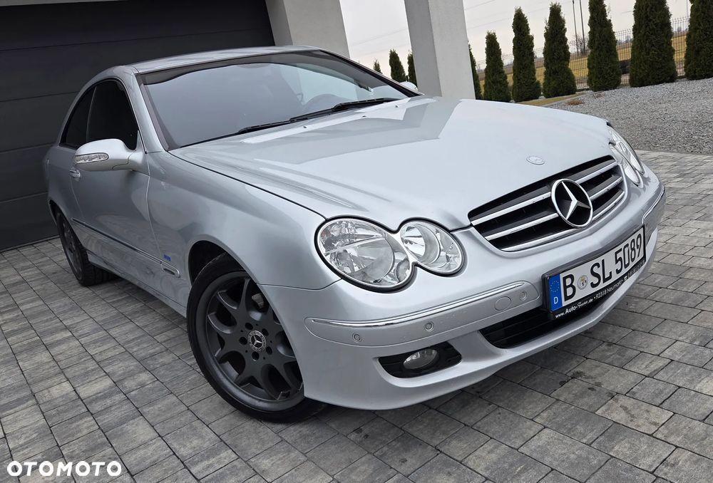 Mercedes-Benz CLK - 15
