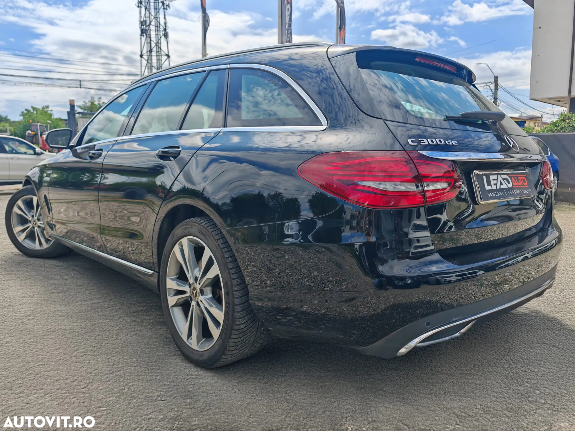 Mercedes-Benz C 300 de T 9G-TRONIC AMG Line - 4