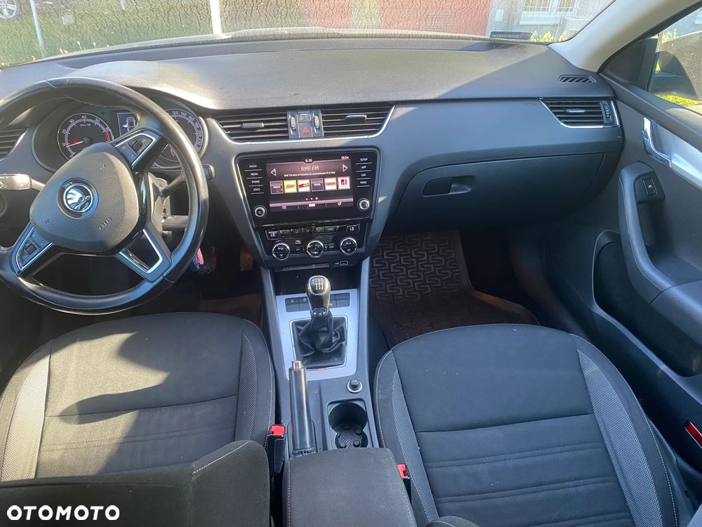 Skoda Octavia 1.4 TSI Ambition - 5
