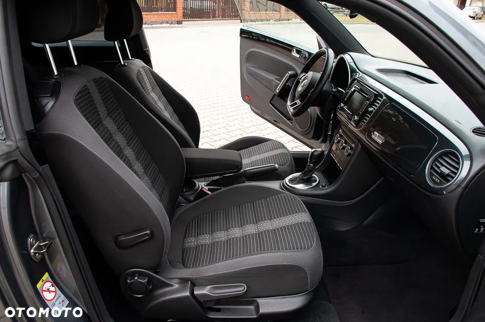 Volkswagen Beetle 2.0 TSI Sport DSG - 26