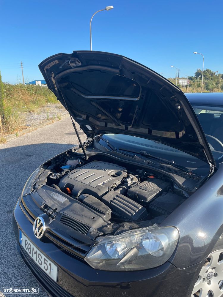 VW Golf 1.6 TDi DPF BlueMotion - 17