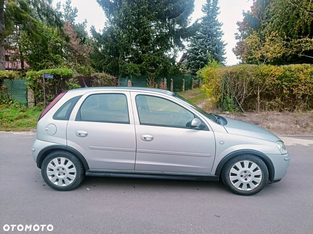 Opel Corsa - 4