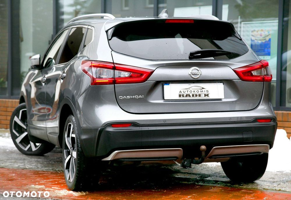 Nissan Qashqai 1.2 DIG-T Xtronic TEKNA+ - 28