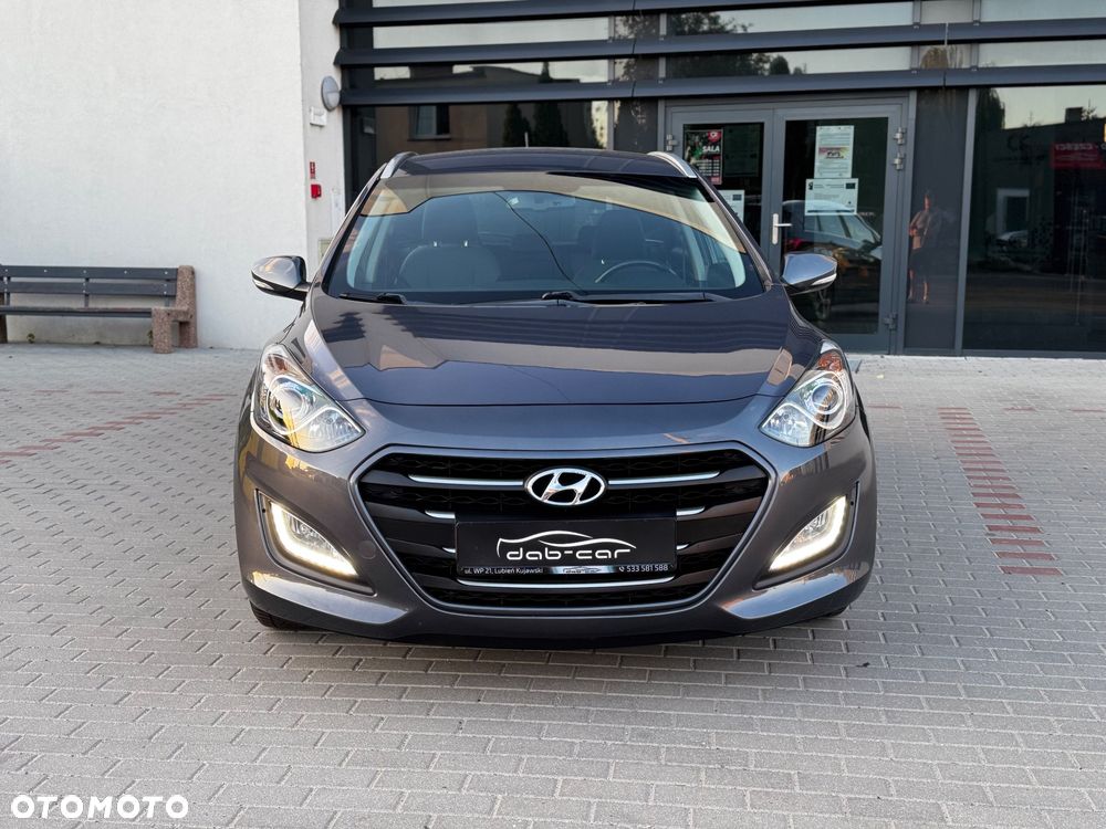 Hyundai i30 1.4 Passion Plus - 20