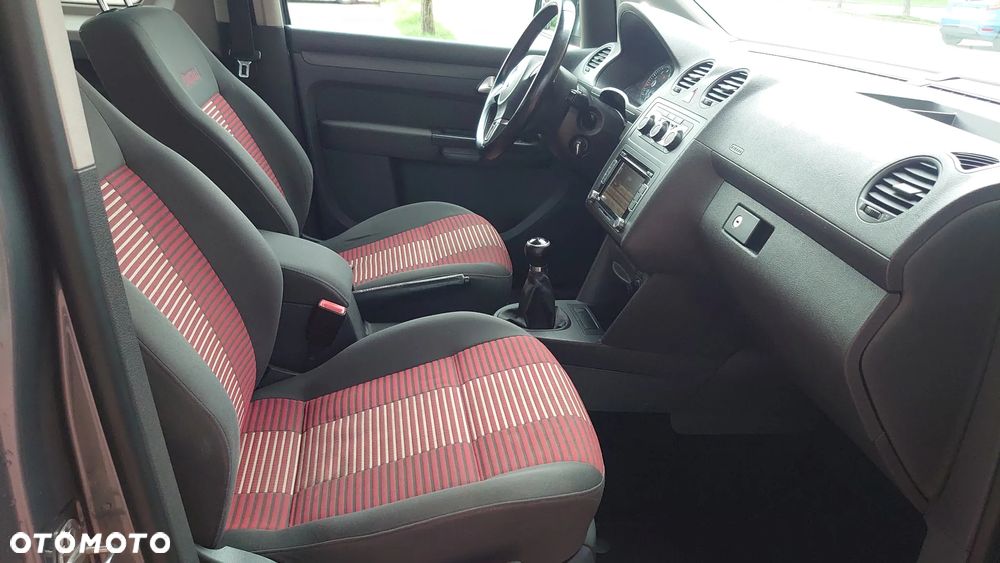 Volkswagen Caddy 1.2 (7-Si.) Edition 30 - 28